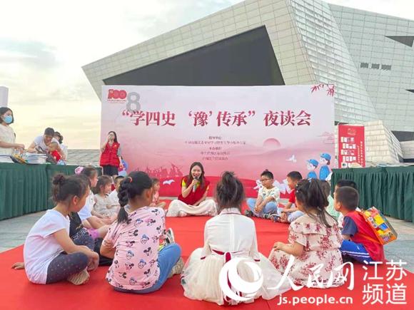 再晚就订不到了!春节前,这群人成了“最难约”的