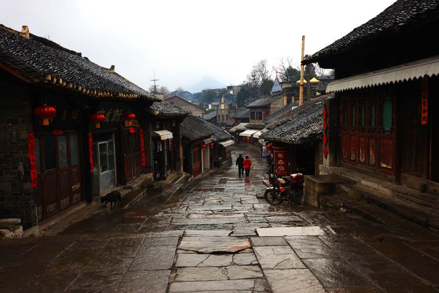 逃离制药厂